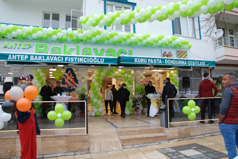 Tatlının Yeni Durağı Fıstıkçıoğlu Açıldı