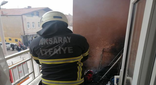 Yangın Duyarlı Vatandaş ve İtfaiye Tarafından Büyümeden Söndürüldü