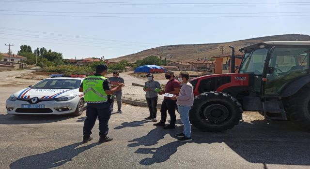 Aksaray Jandarma Traktör Denetiminde