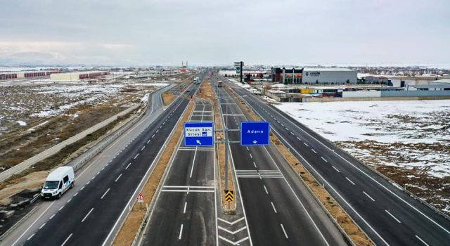 Yeni Sanayi Sitesine Ulaşım Akıllı Sinyalizasyon Sistemleri İle Kolaylaştırıldı