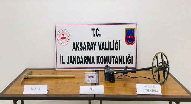 Defineciler Suçüstü Yakalandı: 3 Gözaltı