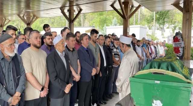 Dekan Prof. Dr. Korkmaz'ın cenazesi Aksaray'da defnedildi