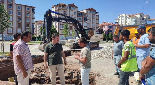 BAŞKAN DİNÇER BELEDİYE ÇALIŞMALARINI YERİNDE İNCELEDİ