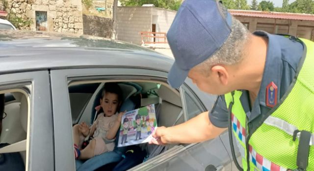 Emniyet İçin Kemerleri Denetlediler