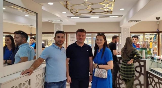 Dinçer “Kapımız Herkese Açık”