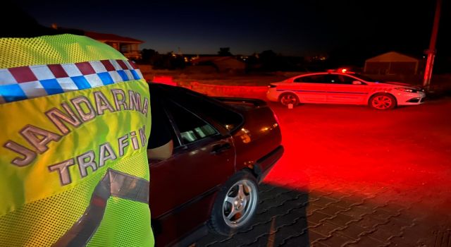 Jandarma Trafikte Alkol Denetimi Yaptı