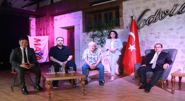 Karabatak “Doktorlarımızın Derdi Para Değil”