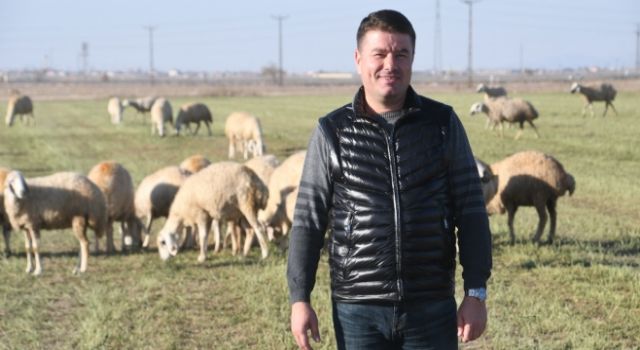 Başkan Dinçer, Pancar Tarlasının Tozunu Attırdı