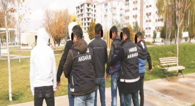 Park ve Bahçelerde Yapılan Denetimlerde 16 Kişi Daha Tutuklandı