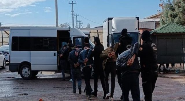 5 Kablo Hırsızı Suçüstü Yakalandı