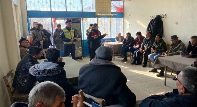 Jandarma Erkekleri Uyarıyor “KADINA EL KALKAMAZ”