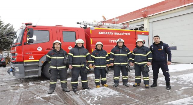 Aksaray Belediyesi İtfaiye Ve Kurtarıcı Ekipleri Deprem Bölgesine Hareket Etti