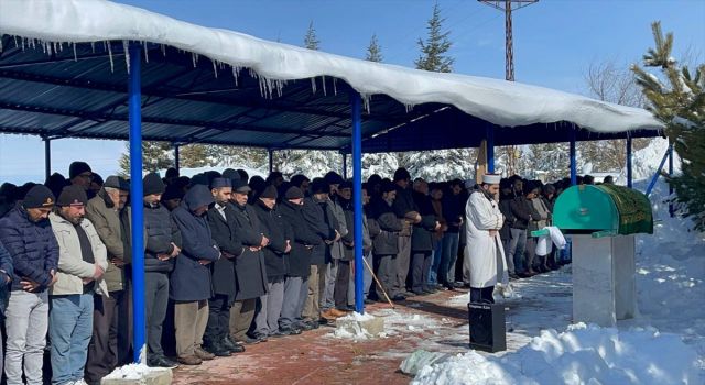 Gülşen Öğretmen Toprağa Verildi