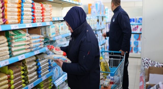 Zabıta Ekipleri Fahiş Fiyat Denetimlerini Sürdürüyor
