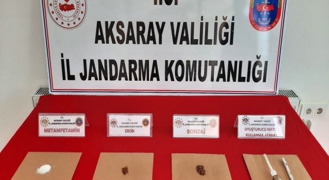Jandarma 4 Zehir Tacirini Daha Yakaladı