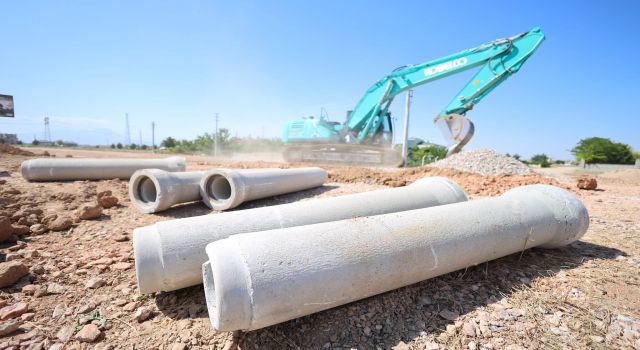 Cumhuriyet Mahallesinde Altyapı Çalışmaları Başladı