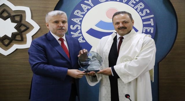 ASÜ’de Arıbaş Dönemi Resmen Başladı