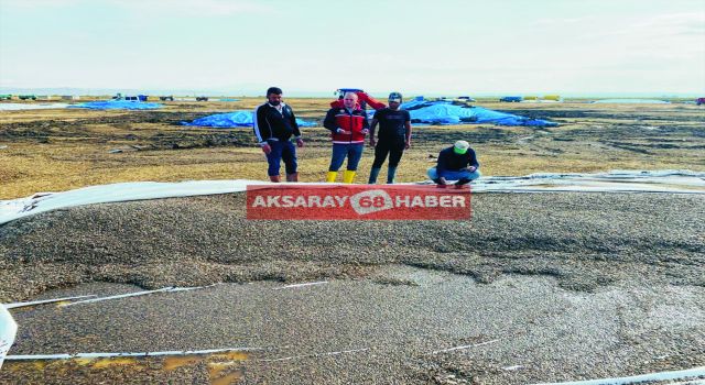 Sağanak İle Dolu Tarım Arazileri ce Mahsullere Zarar Verdi