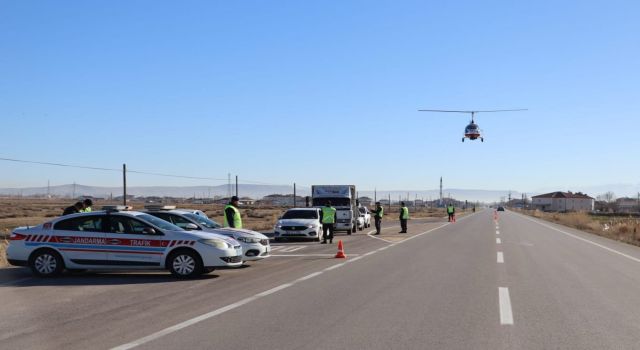 Jandarma, Kazaları Önlemek İçin Havadan ve Karadan Denetimde