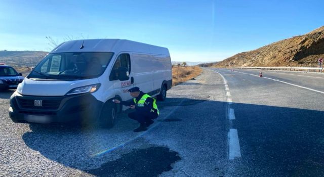 Jandarma Kış Lastiği Denetiminde