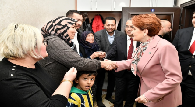 Meral Akşener, Şehit Jandarma Komando'nun Ailesini Ziyaret Etti