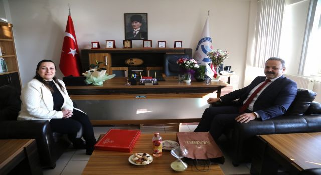 Rektör Arıbaş’tan Dekan Altaş’a Ziyaret