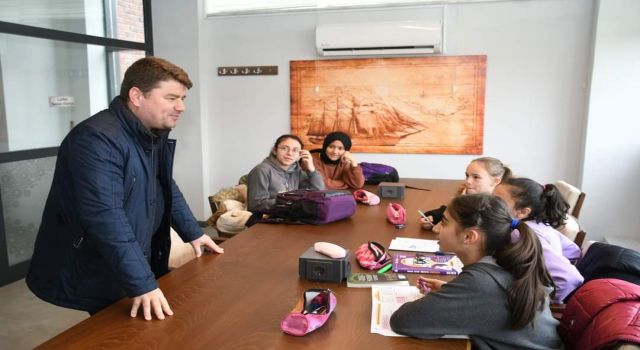 Başkan Dinçer “Belediyemiz Örnek Gösteriliyor”