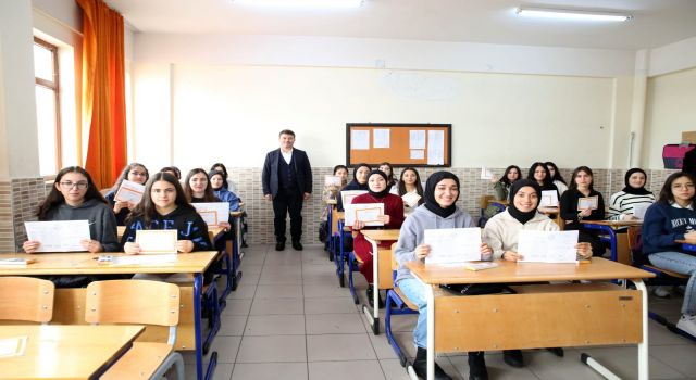 Başkan Dinçer; “Yarıyıl Tatilinde Tüm Öğrencilerimizi Kitap Konaklarımıza ve Bilim Merkezimize Davet Ediyoruz”