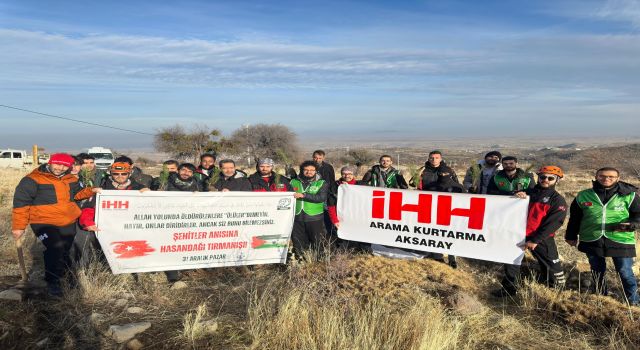 İHH’dan Şehitlerimiz Anısına Dağ Tırmanışı