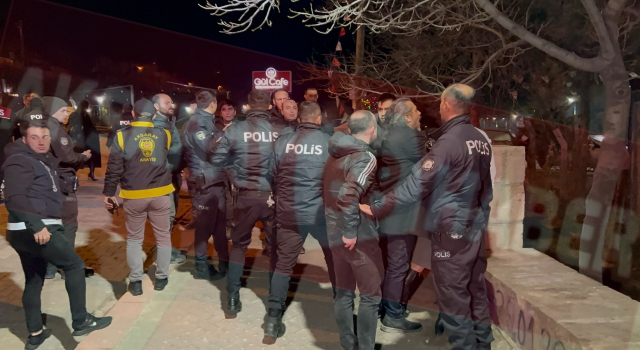 Yan Baktın Kavgasında 6 Kişi Yaralandı