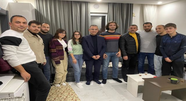 Karacaer Üniversite Öğrencilerini Dinledi