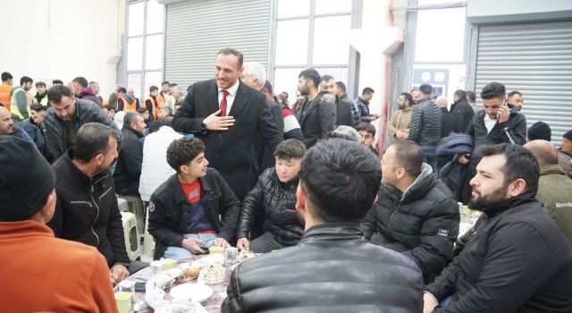 Çıtak “Bu Kalabalık Sanayi Esnafının İnancını Gösteriyor”
