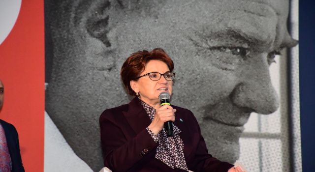 İYİ Parti Genel Başkanı Akşener, Aksaray'da partililerle iftarda buluştu