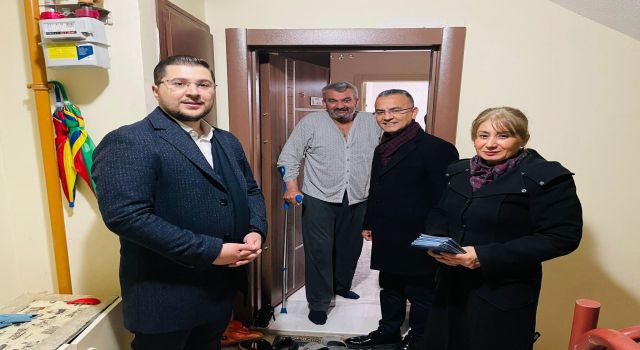 Karacaer, Kapıları Çalıp Gönüllere Talip Oluyor