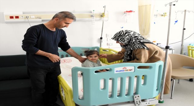 Minik Eslem Akciğerine Kaçan Mısır Parçasının Çıkarılmasıyla Rahat Nefes Aldı