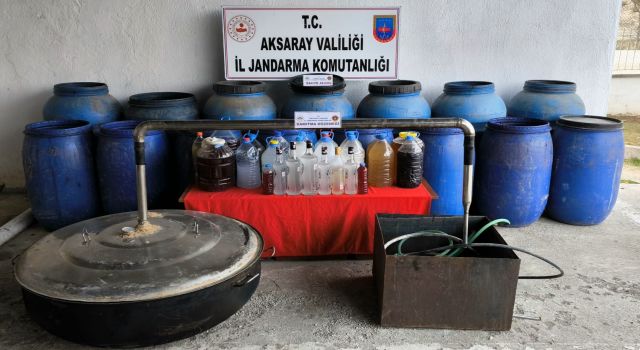 Yüzlerce Litre Sahte İçki Ele Geçirildi