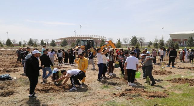 ASÜ’yü Yeşertmek İçin Bir Hamle de Öğrencilerden