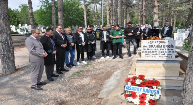 Görevi Başında Katledilen Av. İbrahim Ergin Mezarı Başında Anıldı