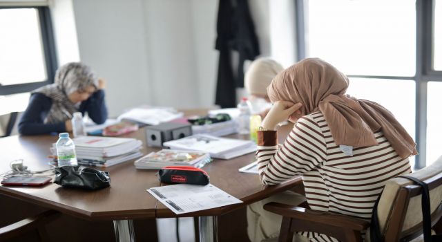 Başkan Dinçer; “Kitap Konaklarımız Öğrencilerimiz İçin İdeal Çalışma Ortamı Sağlıyor”