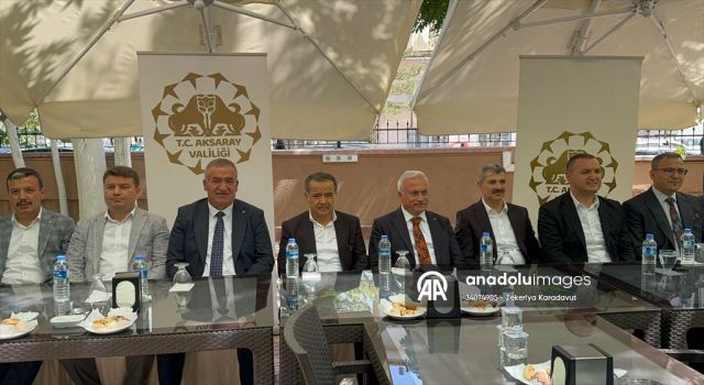 Aksaray Valisi Kumbuzoğlu, bayramlaşma törenine katıldı