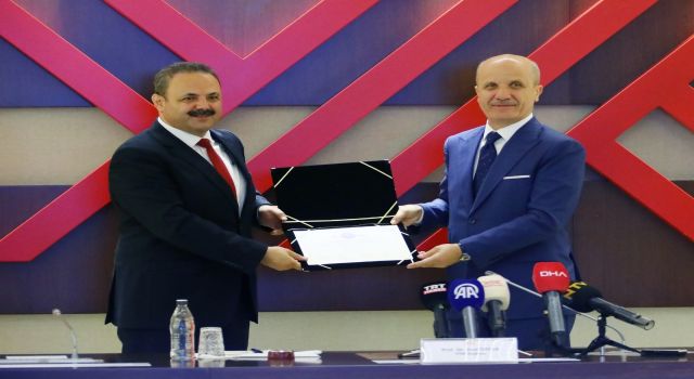 ASÜ Engelsiz Kütüphaneler Arasında Zirveye Oynuyor