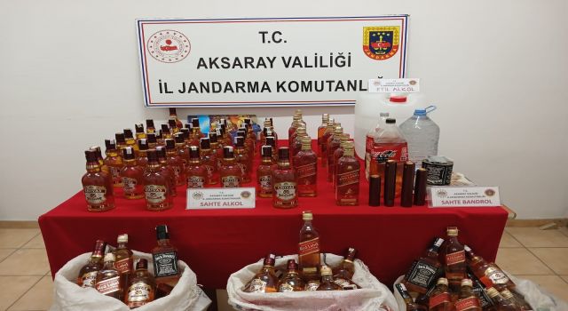 Alkol Fabrikası Gibi Ev 273 Litre Viski Yakalandı