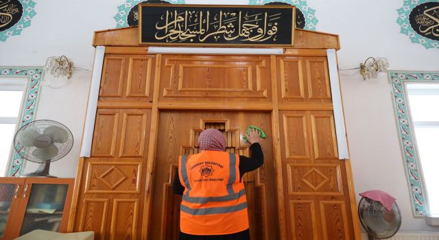 Camiler Ramazan Ayına Hazırlanıyor