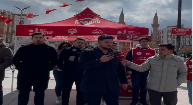 CHP’li Gençler Kırmızı Yeleklerle Sahaya İniyor