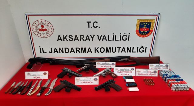 Jandarma Yasadışı Silahlanan 9 Kişiye İşlem Yaptı