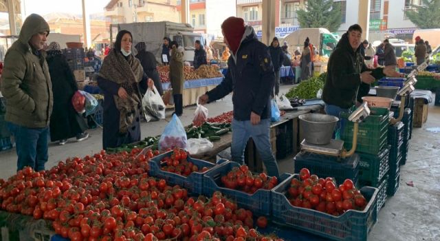 Soğuk Havalar Pazar Fiyatlarını Düşürmedi