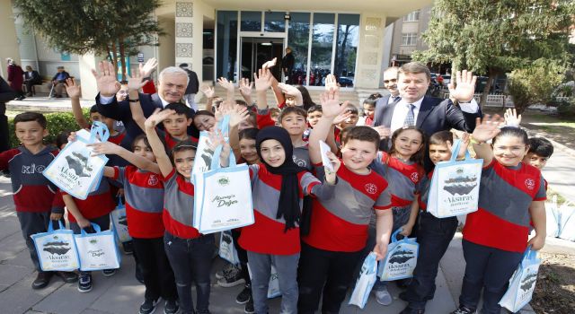 Öğrencilerden, Aksaray Belediyesi'ne Ziyaret