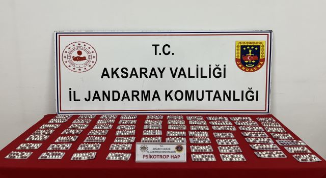 Otomobilinde Bin 48 Uyuşturtucu Hap İle Yakalandı