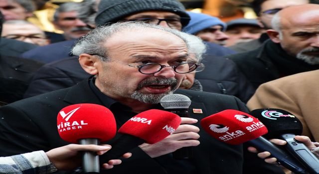 Özdemir; 'Gün Birlik ve Beraberlik Günü!'
