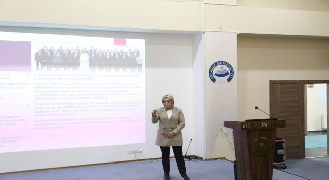 ASÜ'de Protokol ve Görgü Kuralları Anlatıldı